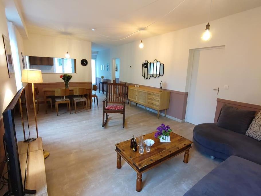 Grand Appartement Avec Jardin Bretenoux Exteriér fotografie
